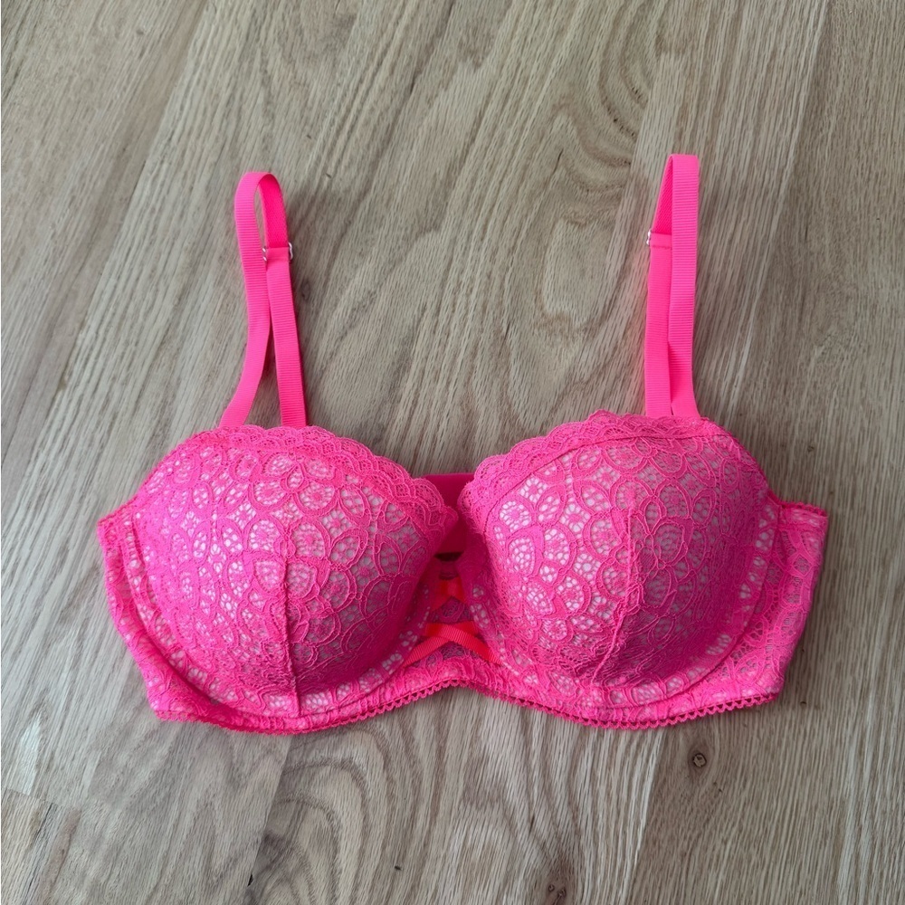 Victorias Secret Dream Angels Hot Pink Lace Bra Size 34D